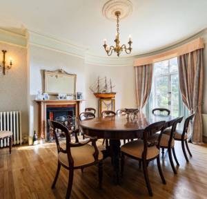7 Bedroom House for sale in Vicarage Road, Salisbury