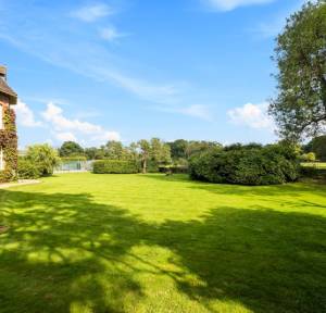 7 Bedroom House for sale in Vicarage Road, Salisbury
