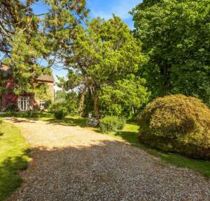 7 Bedroom House for sale in Vicarage Road, Salisbury