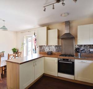 5 Bedroom House for sale in Sherbourne Drive, Salisbury
