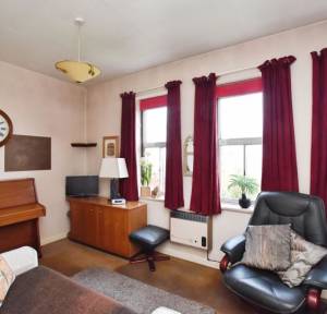 1 Bedroom Apartment / Studio for sale in Methuen Drive, Salisbury