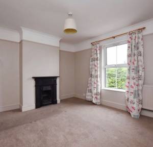 2 Bedroom House for sale in Duck Lane, Salisbury