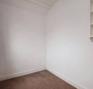 2 Bedroom House for sale in Duck Lane, Salisbury