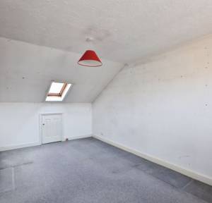 4 Bedroom House for sale in Church Road, Salisbury