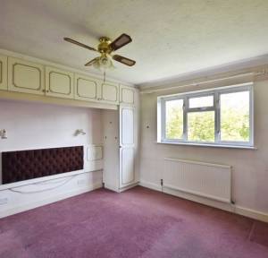 4 Bedroom House for sale in Church Road, Salisbury