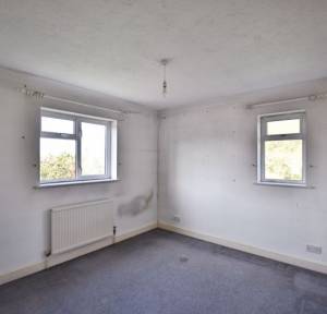 4 Bedroom House for sale in Church Road, Salisbury