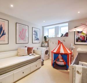 2 Bedroom Apartment / Studio for sale in Endless Street, Salisbury