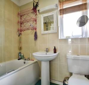 3 Bedroom House for sale in Saxon Leas, Salisbury