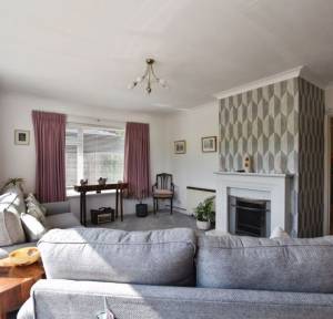 2 Bedroom Bungalow for sale in Blandford Road, Salisbury