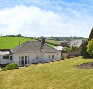 2 Bedroom Bungalow for sale in Blandford Road, Salisbury