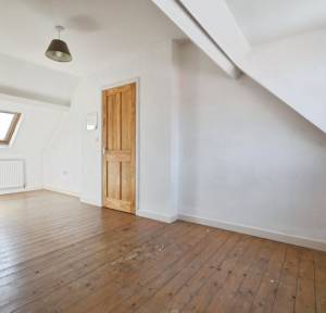 2 Bedroom House for sale in Greencroft Street, Salisbury