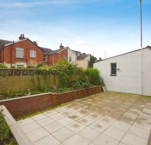 2 Bedroom Bungalow for sale in Gorringe Road, Salisbury