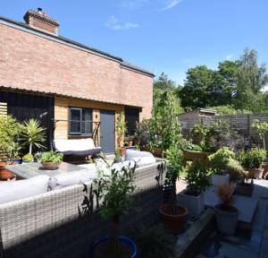 5 Bedroom House for sale in Lower Road, Salisbury