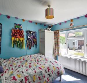 4 Bedroom Bungalow for sale in , Salisbury