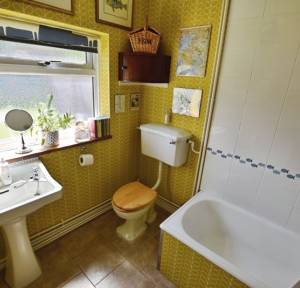 4 Bedroom Bungalow for sale in , Salisbury