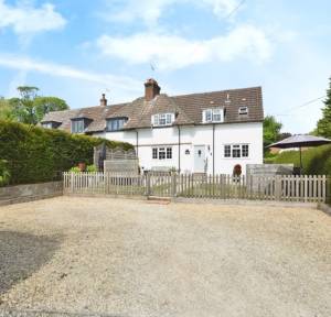 3 Bedroom House for sale in Livery Road, Salisbury