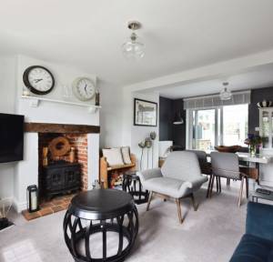 3 Bedroom House for sale in Livery Road, Salisbury
