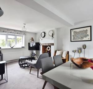 3 Bedroom House for sale in Livery Road, Salisbury