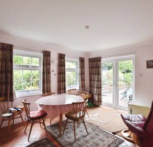 4 Bedroom House for sale in Laverstock Park West, Salisbury