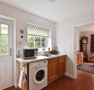 4 Bedroom House for sale in Laverstock Park West, Salisbury