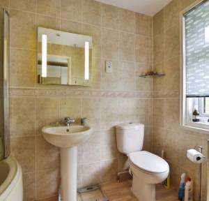 4 Bedroom House for sale in Laverstock Park West, Salisbury