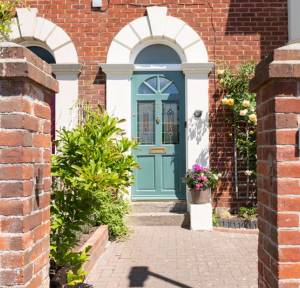 6 Bedroom House for sale in Swaynes Close, Salisbury
