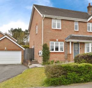 4 Bedroom House for sale in Lime Kiln Way, Salisbury