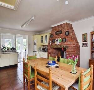 3 Bedroom House for sale in Morgans Vale Road, Salisbury