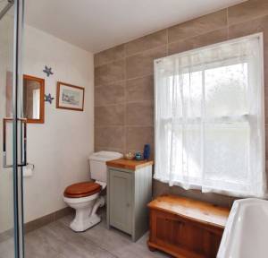 3 Bedroom House for sale in Morgans Vale Road, Salisbury