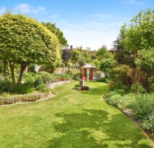 3 Bedroom House for sale in Morgans Vale Road, Salisbury