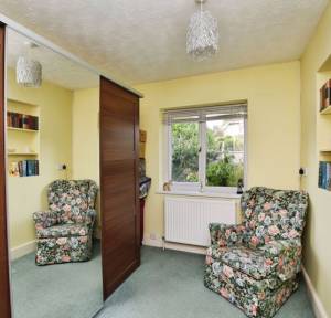 4 Bedroom Bungalow for sale in Saddlers Mead, Salisbury