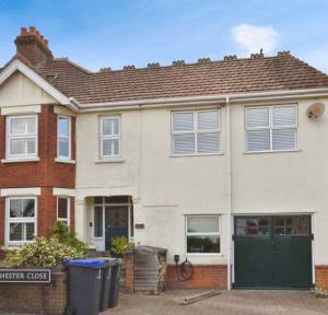 4 Bedroom House for sale in Chichester Close, Salisbury