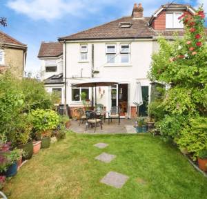 4 Bedroom House for sale in Chichester Close, Salisbury
