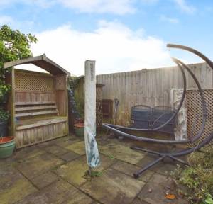 3 Bedroom Bungalow for sale in Downsway, Salisbury