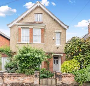 5 Bedroom House for sale in Victoria Road, Salisbury