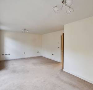 2 Bedroom House for sale in Barker Close, Salisbury