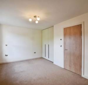2 Bedroom House for sale in Barker Close, Salisbury