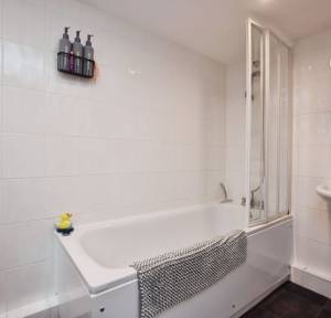 1 Bedroom Flat for sale in Estcourt Road, Salisbury