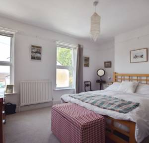 3 Bedroom House for sale in Queens Road, Salisbury
