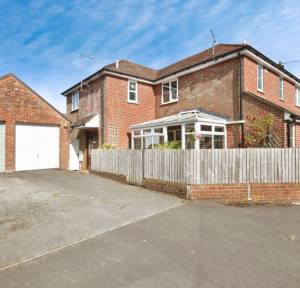 3 Bedroom House for sale in The Borough, Salisbury