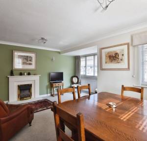 3 Bedroom House for sale in The Borough, Salisbury