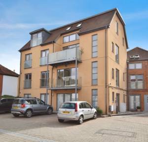 2 Bedroom Apartment / Studio for sale in Brown Street, Salisbury