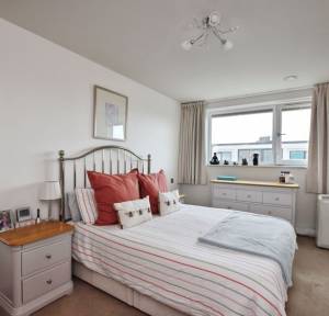 2 Bedroom  for sale in Nightingale Square, Salisbury