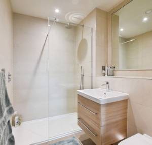 2 Bedroom  for sale in Nightingale Square, Salisbury