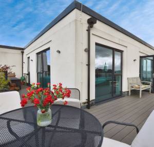 2 Bedroom  for sale in Nightingale Square, Salisbury