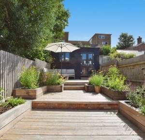 4 Bedroom House for sale in Rampart Road, Salisbury