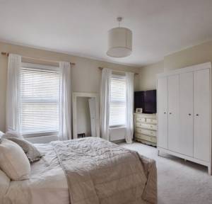 4 Bedroom House for sale in Rampart Road, Salisbury