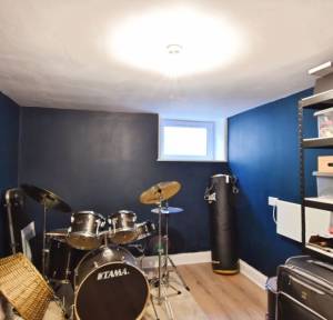 4 Bedroom House for sale in Rampart Road, Salisbury