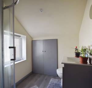 2 Bedroom House for sale in Gas Lane, Salisbury