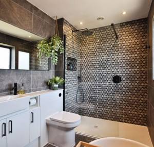 4 Bedroom House for sale in Chestnut Close, Salisbury